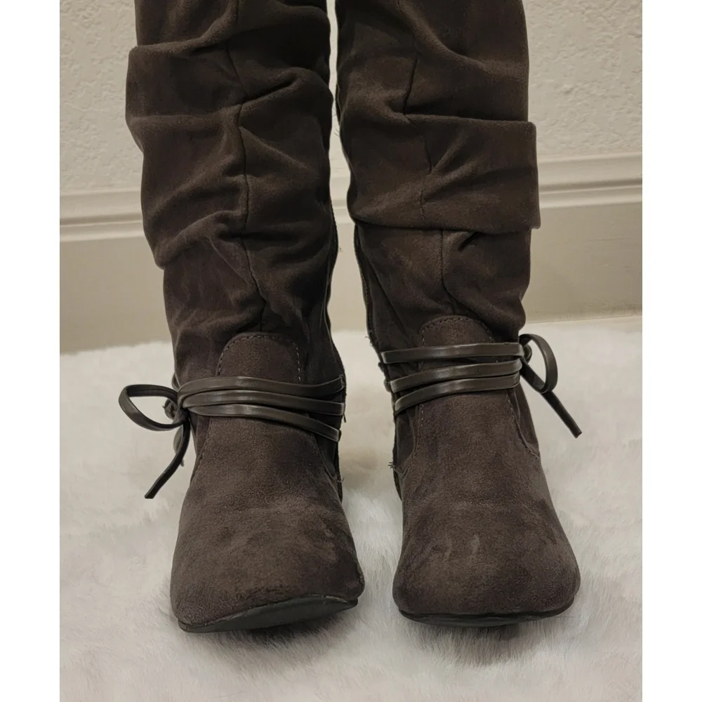 Arizona Jeans Co Girls Tall Brown Boots size 11